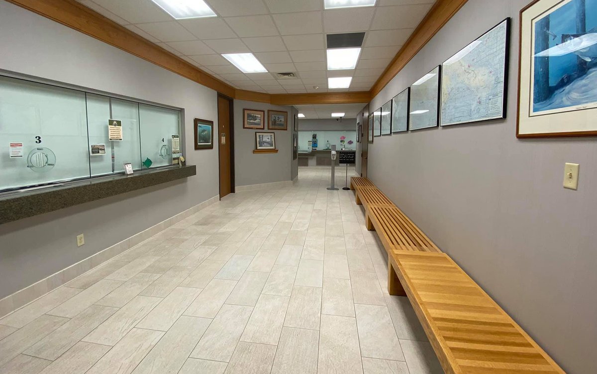 LDWF's tweet photo. This is LDWF headquarters today. Usually, customers form lines in the hallways as they wait to purchase hunting, fishing and boating licenses. Beginning today, all LDWF offices are closed indefinitely to the public. 

#COVID19 #NeighborsHelpNeighbors https://t.co/EfUwAc211v