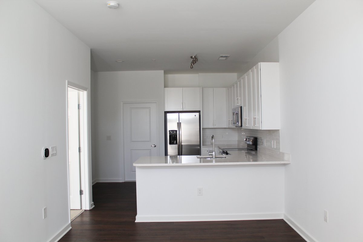 SpectrumIncGC's tweet photo. #SpectrumSpotlight A 12,000 square foot renovation project transformed 2 bays of retail space into 11 different apartment units ranging from studio-2 bedroom floor plans. https://t.co/q0mx5TsoF9