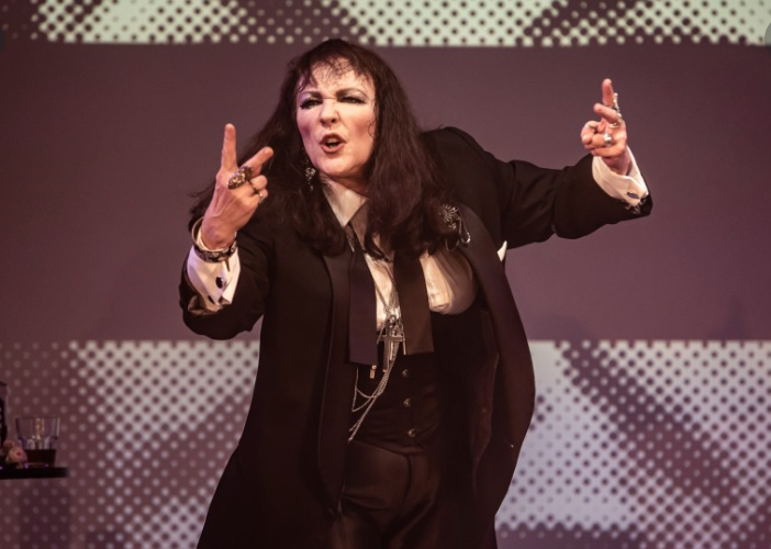 Lainy Boyle Acting Like A Mum tweet media