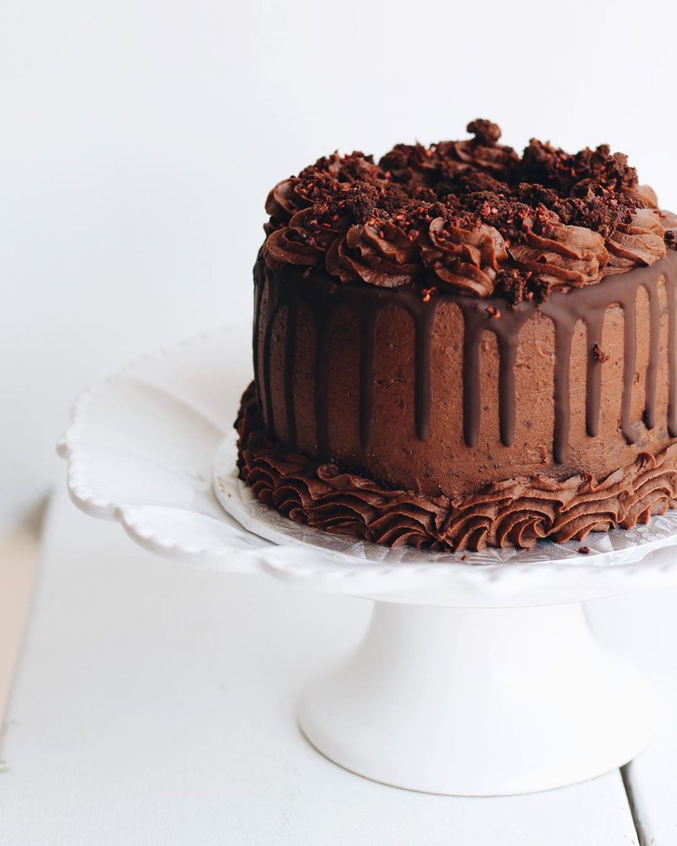 SweetHartTO's tweet image. Reminder! We’re still available on @UberEats @foodora_ca and @ritual_co. Custom pickup orders with 48 hours notice can be placed via phone 647-340-4645 or email hello@sweethartkichen.com. Stay safe &amp;amp; take care! ❤️