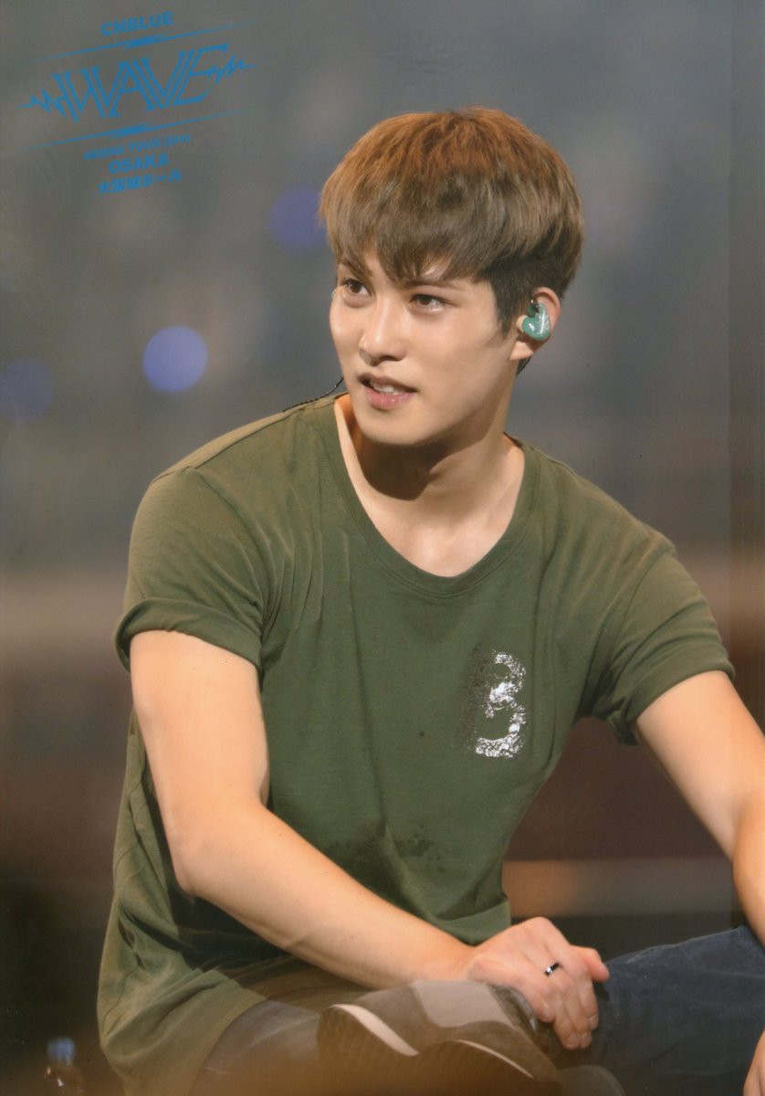 D~7 
เหลือแค่อาทิตย์เดียว ก็จะได้เจอกันแล้ว (เจอในฝันไปก๊อนนน)
<a href="/cnbluegt/">이종현</a> #LeeJongHyun