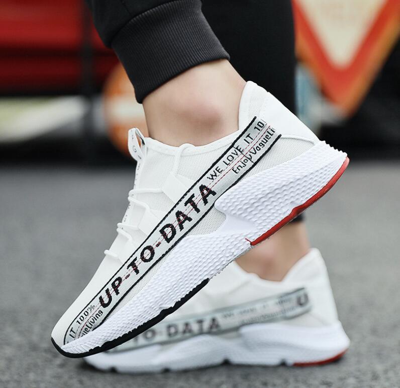 thehype_jp's tweet image. UP-TO-DATA 新しく入荷！！
三つのカラーバリエーションで登場🔥
⬇️⬇️⬇️⬇️
thehypeonlineshop.com/products/up-to…
⬆️⬆️⬆️⬆️
#ファッション　#ストリートファッション 　#ストリート 　#スニーカー