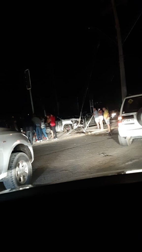 nostalgicaplus's tweet photo. #SUCESOS Choque a poste provoca corte de energía en Copiapó
https://t.co/7vM24Yb6xe https://t.co/BTp0PWctr7