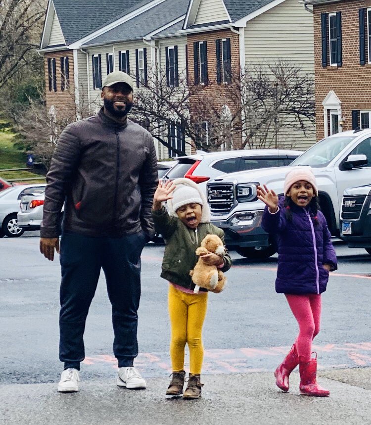CRESCubs's tweet photo. So much #CubRunFun on today’s Cubs On The Run visit to our students’ neighborhoods! We miss our Cubs! 🐻 https://t.co/2R0dvpw0BD
