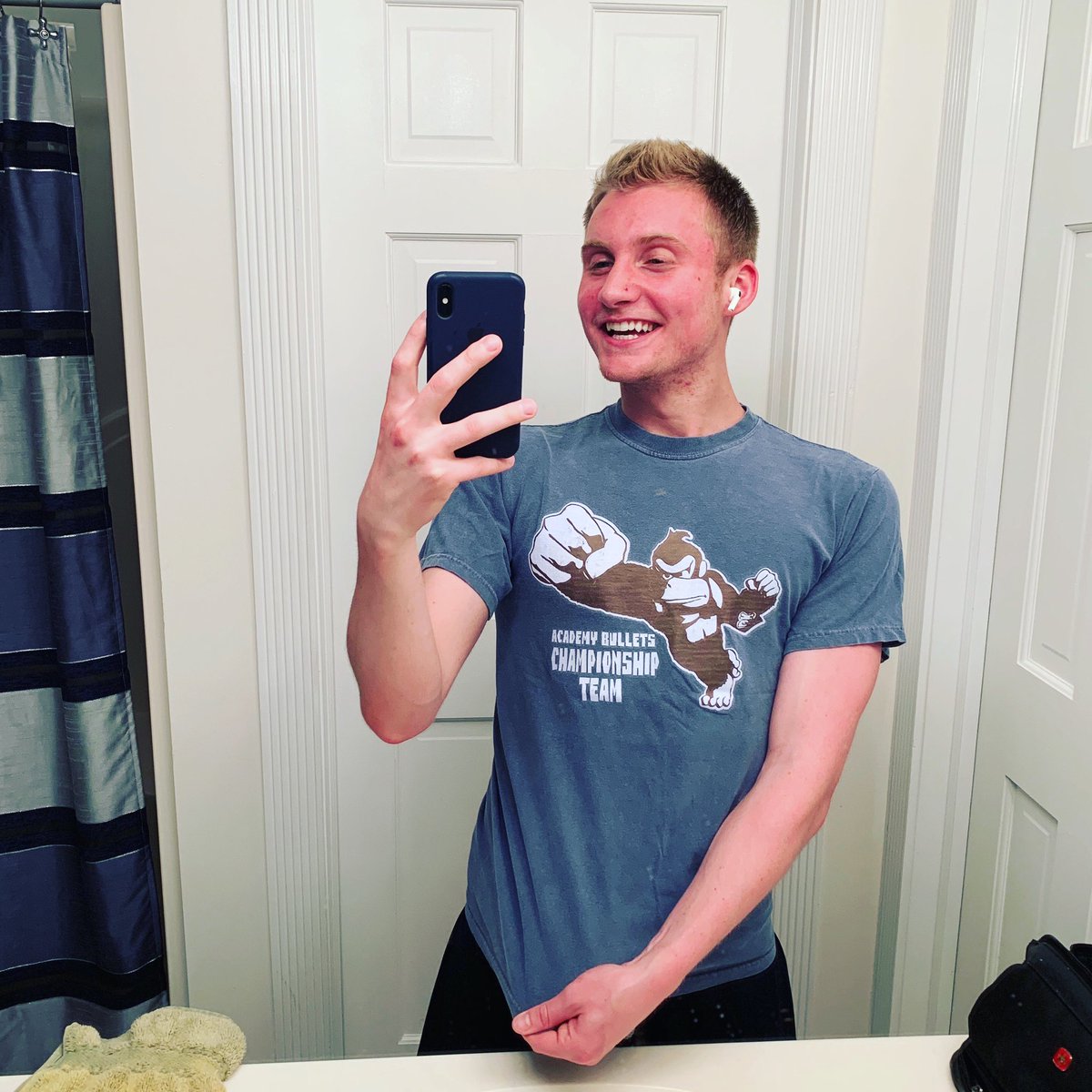 AcademyBullets's tweet photo. What happens when you run out of clothes during the quarantine and you are a #BulletsAlumni? You break out one of the BEST bullets shirts you own. #AlwaysABullet #Sassy https://t.co/9BfMVvS4FP