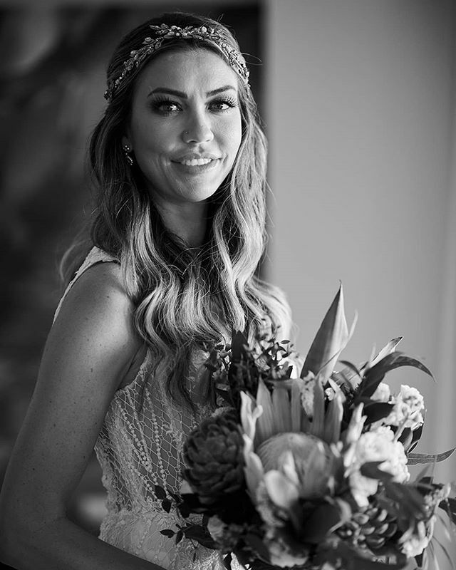 Eventives's tweet image. That beautiful glow on  her wedding day
.
.
.
.
.
#bestdayever #bridetobe #bestdayever #unforgettable #love #weddingday #loveisintheair #destinationwedding #magicalmoments #celebratelove #happyeverafter #joy #mexicowedding #vallartaweddings #puertovallar… ift.tt/3aifVCU