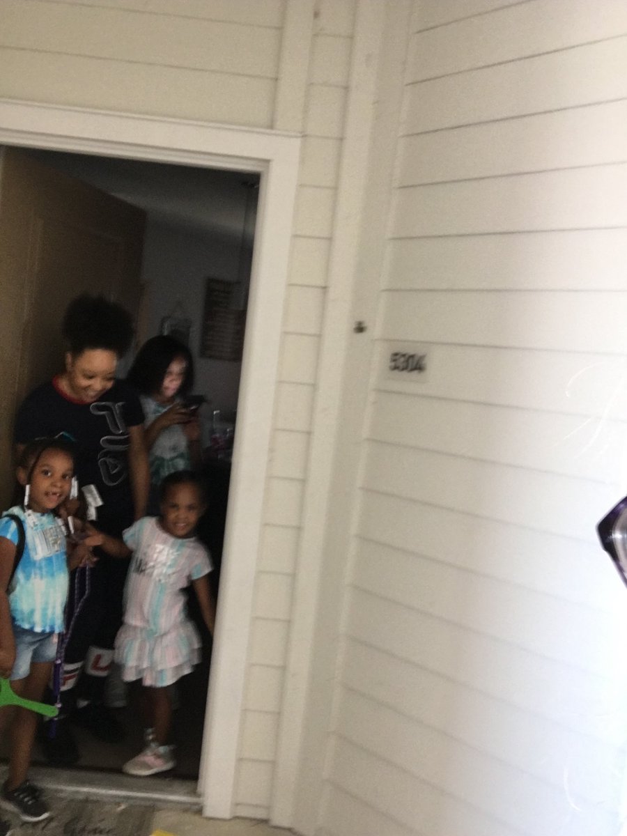 shieldselem's tweet photo. Mrs. Tigert made personal deliveries to some of our awesome students today! We miss their sweet faces! ❤️ https://t.co/NhFgBcEz6X
