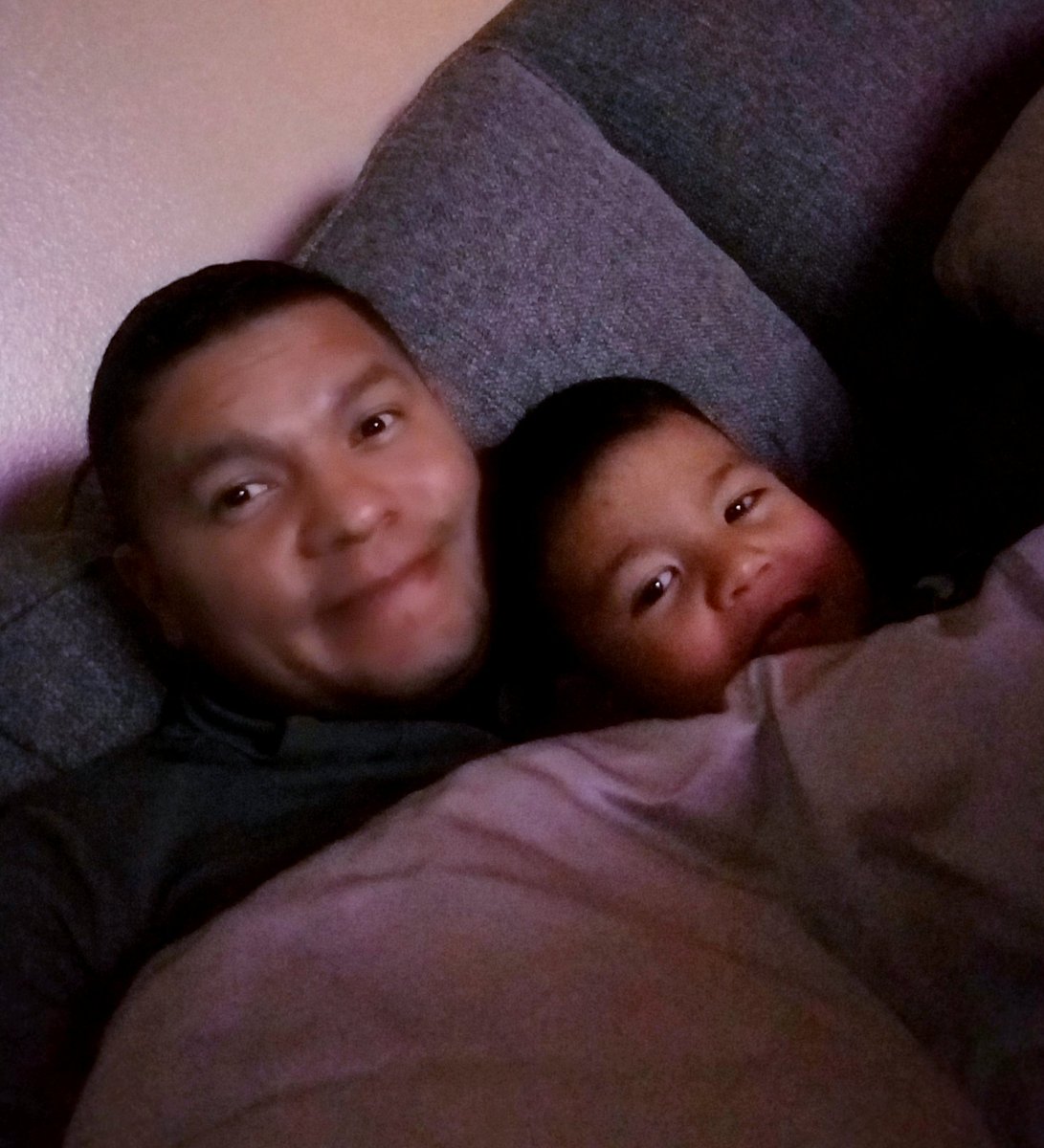 Nick_HNM's tweet photo. Wednesday night cuddles...
Grow Anelo Grow...!
#HugTHEMmore
#toughlittleboys🎵
Smile my friends...God is good...Amen https://t.co/cwRb36jLrB
