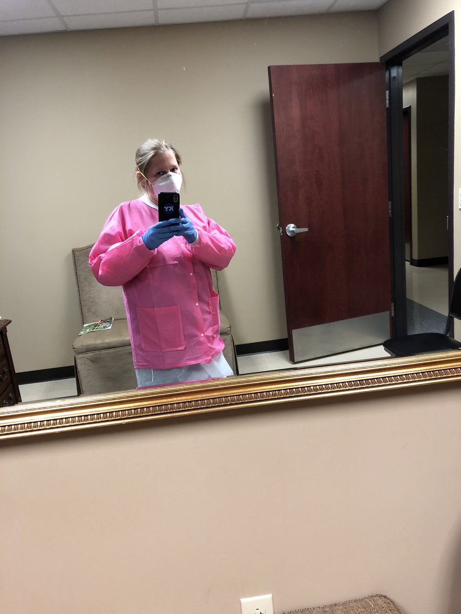 brittfieldsky's tweet photo. Making the best of it. #StayingSafe in my #SaunaSuit #CantBreath in my #N95 But #thankful I have one. #YouGotAFriendInMe #AndyBoot #TeamKy #TogetherKy #HealthcareHeroes #ChestXrays #COVID19 #PleaseStayHome https://t.co/HoYIknZaP6