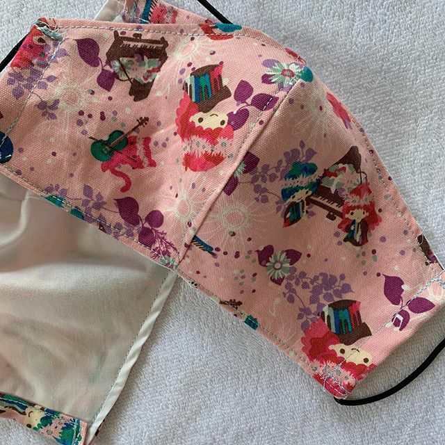 mautioshop's tweet photo. #coveryourcough #facemask #littletwinstars #pink #fairykei #kawaii #fashion #accessory #health #allergyhelp #allergyprotection #hayfeverguard #ppe #casualppe #everyday #washable #safety #cleaning #dustmask #kikilala #kiki #lala https://t.co/3MLvG89Fs8