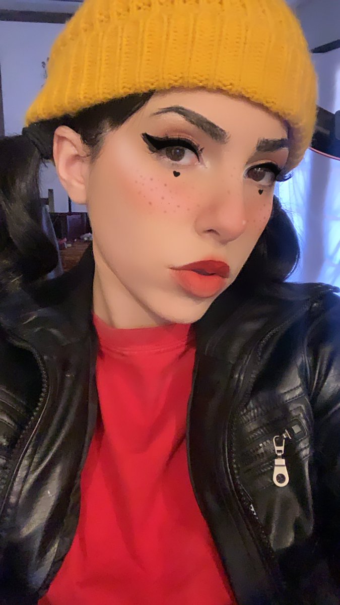 UniAstronaut's tweet photo. Day 8 of #cosmageddon I was #ashelyspinelli ! Who used to wake up early in the morning to watch #recess? That show was a banger ❤️ #spinelli #spinellicosplay #spinellicostume #ashleyspinellicosplay #recesscosplay #recesscostume #recesscosplayer https://t.co/wGKp5b1fAT