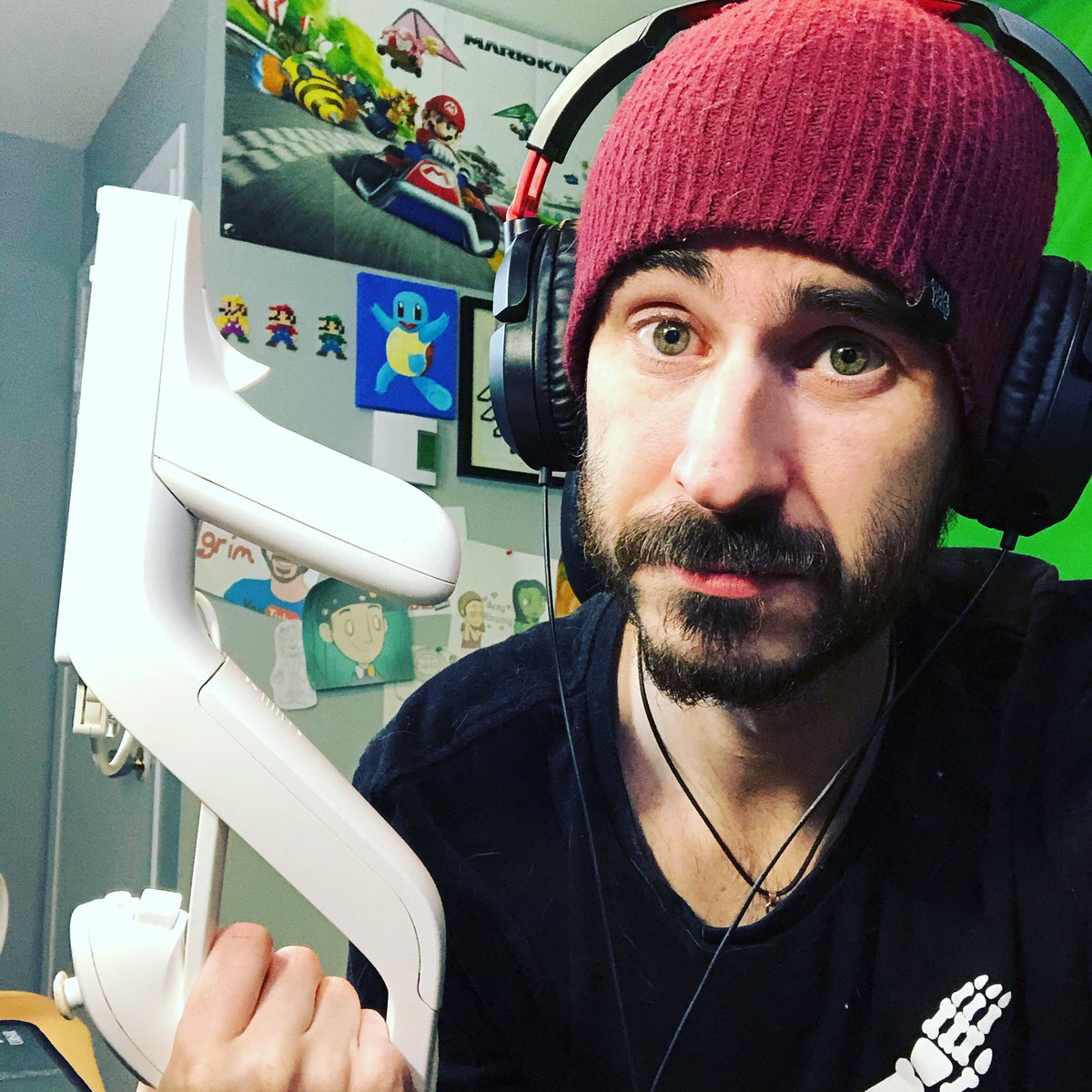 SwarleyPilgrim's tweet image. What on earth have I done? Going live now for the ONLY Link’s Crossbow Training stream! I’m sure it’s a great game 😬😬😬

twitch.tv/swarleypilgrim 

#zelda #crossbowtraining #onetimeonly #threesoxtynoscope #proskillz