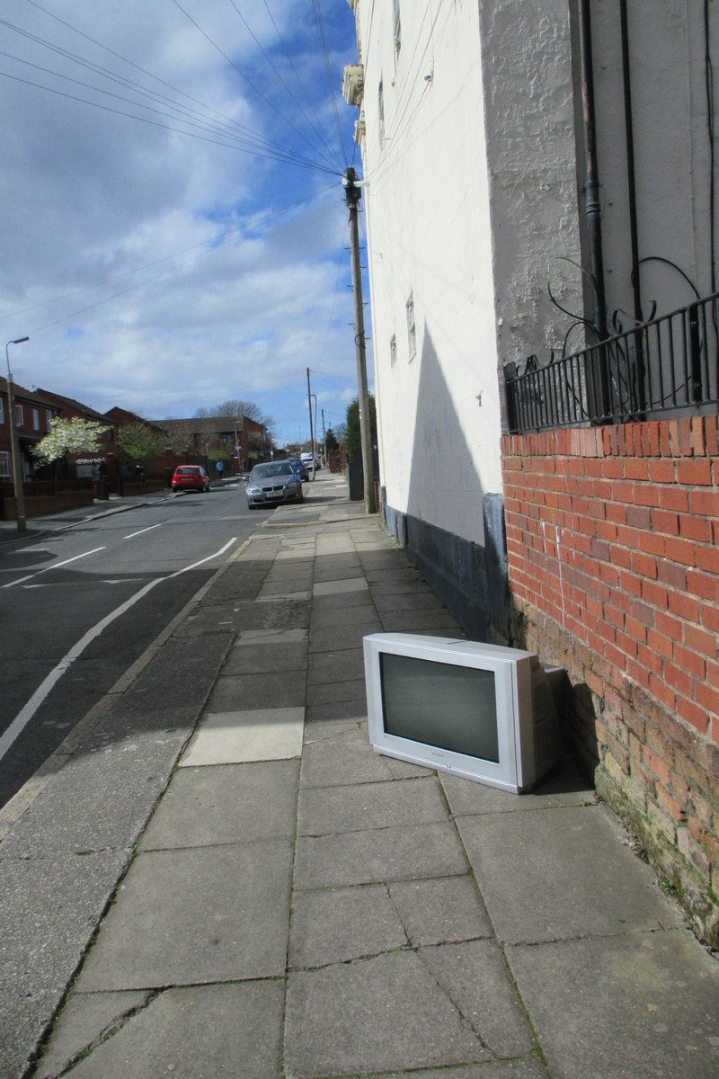 A Television in Miles Street (2017) photo by me.
