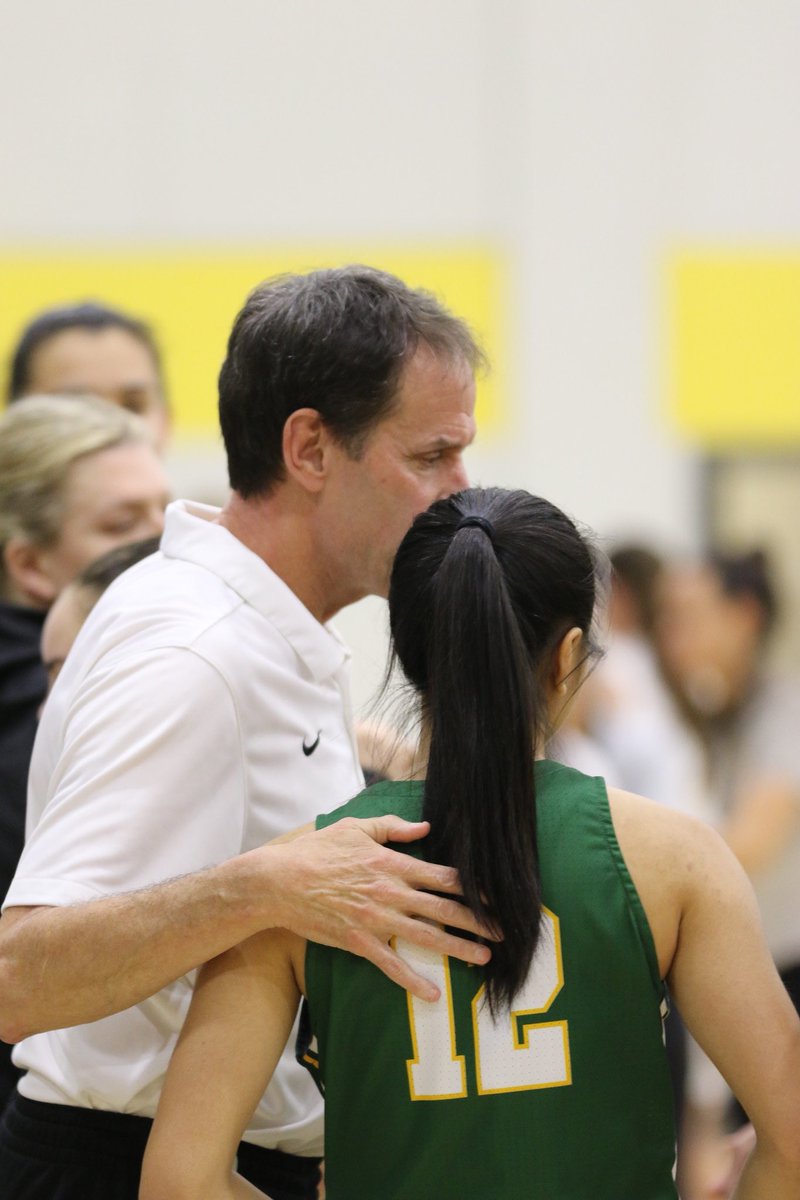 Pinewood_gbb's tweet photo. This can’t wait ‘until tomorrow’ because...
IT’S EMILY LEE’s BIRTHDAY TODAY!! 
Happy Bday Em! Hope you are enjoying your quarantine birthday today &amp; celebrating w no more than 10 of your closest peeps. Hope you &amp; the fam are healthy &amp; safe.
Hope everyone is heathy &amp; safe!
HBD EM! https://t.co/t81uA01wn2