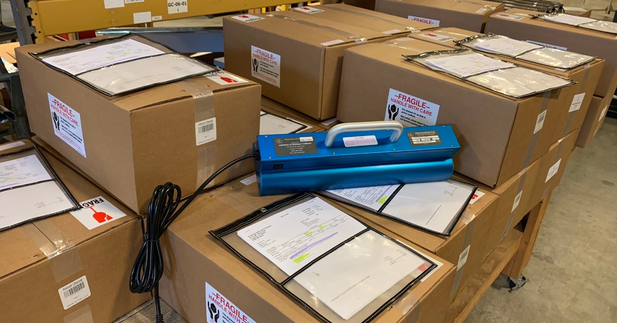 uvlamps's tweet photo. More UVC Blade handhelds heading out the door https://t.co/iPxo5d6N8w