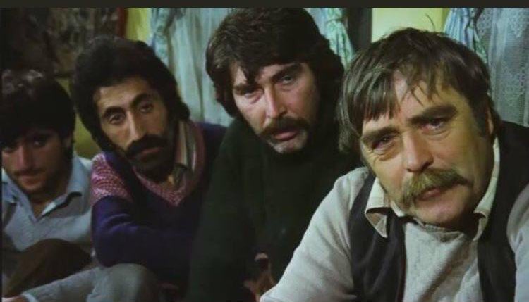 Tayfunkrcn's tweet photo. @japoniceee Ailecek sağlık bakanını dinliyoruz https://t.co/qruptWf8Bs