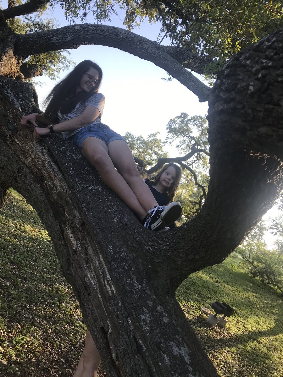 If anyone is in need a photographer’s assistant, my niece is pretty great. She’s also super cute