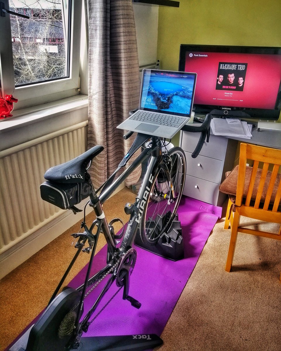 jimr777's tweet photo. @Chain__Reaction Work/ life balance is everything! 😁 https://t.co/lsSf0c1JMC