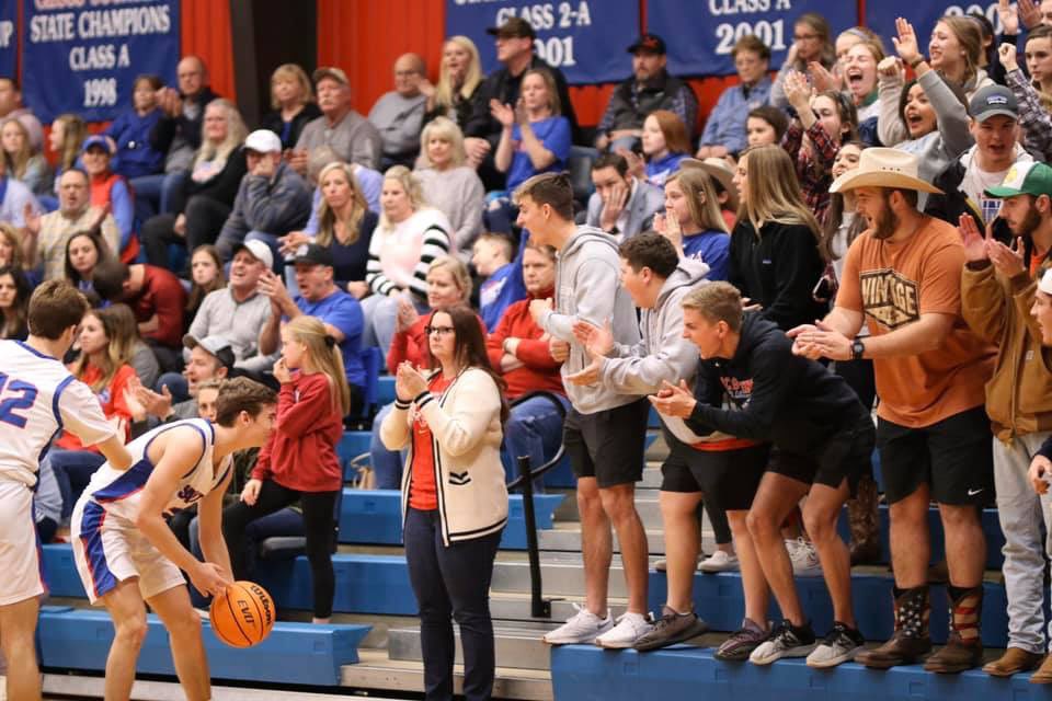 MccullarBraxton's tweet photo. @OCSStudentSec the best student section in the state. we love you so much. thank you for the support this year. https://t.co/ESFDinoHti