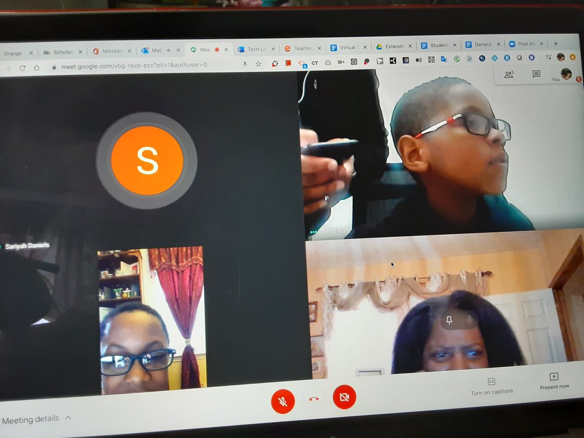 ClevelandCSS's tweet photo. #GoogleMeetSession #3rdGradeClass #Collaboration #goodtogreat https://t.co/2ErLbxfcSa