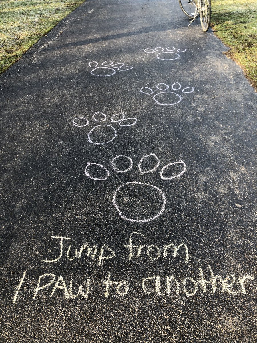 DuffyLens's tweet photo. Physical education teachers creating fitness walks around elementary school buildings today! @thepethinker @CoachFoe #newpe #elearningPE #blueribbonPE #COVID2019 https://t.co/lJw4vXCapc