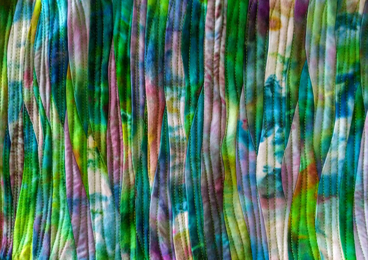 PriganArt's tweet photo. Art Quilt tutorial

https://t.co/oXJVkY9lnq

#Diyquilt #artquilt #sewingtutorial #pdftutorial #patchworktutorial #pdfdownload #teamwerecreate #remakersfb #girlsthatmakestuff #PriganArt https://t.co/XMFK7x0fwq
