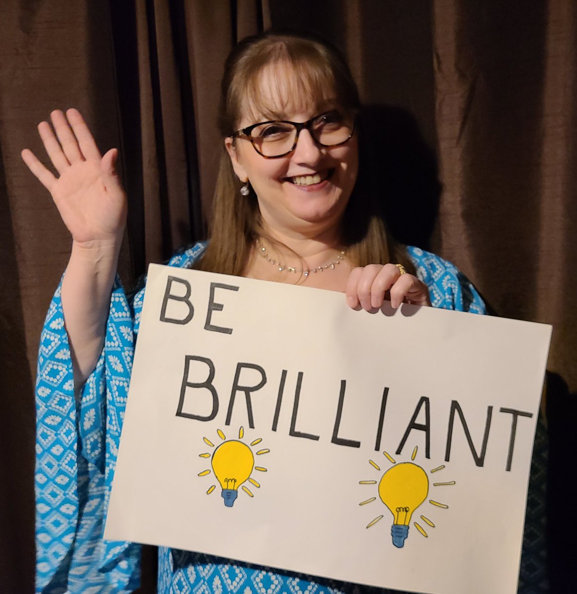 I miss all of my @BulldogsMES &amp; @weselementary apprentices so much! Set goals, do your best, stay safe, be healthy and remember to "Go forth and...