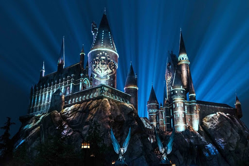 ExquisiteGroups's tweet photo. The Wizarding World of Harry Potter (Orlando, FL)
 
Anyone who's read the Harry Potter series will appreciate this real-life experience at Hogwarts. 
 
#exquisitetravel #travelexquisite #letstraveltogether #adventureawaits #familytravels #travelingwithkids #makemorememories https://t.co/CBrKd1bXit