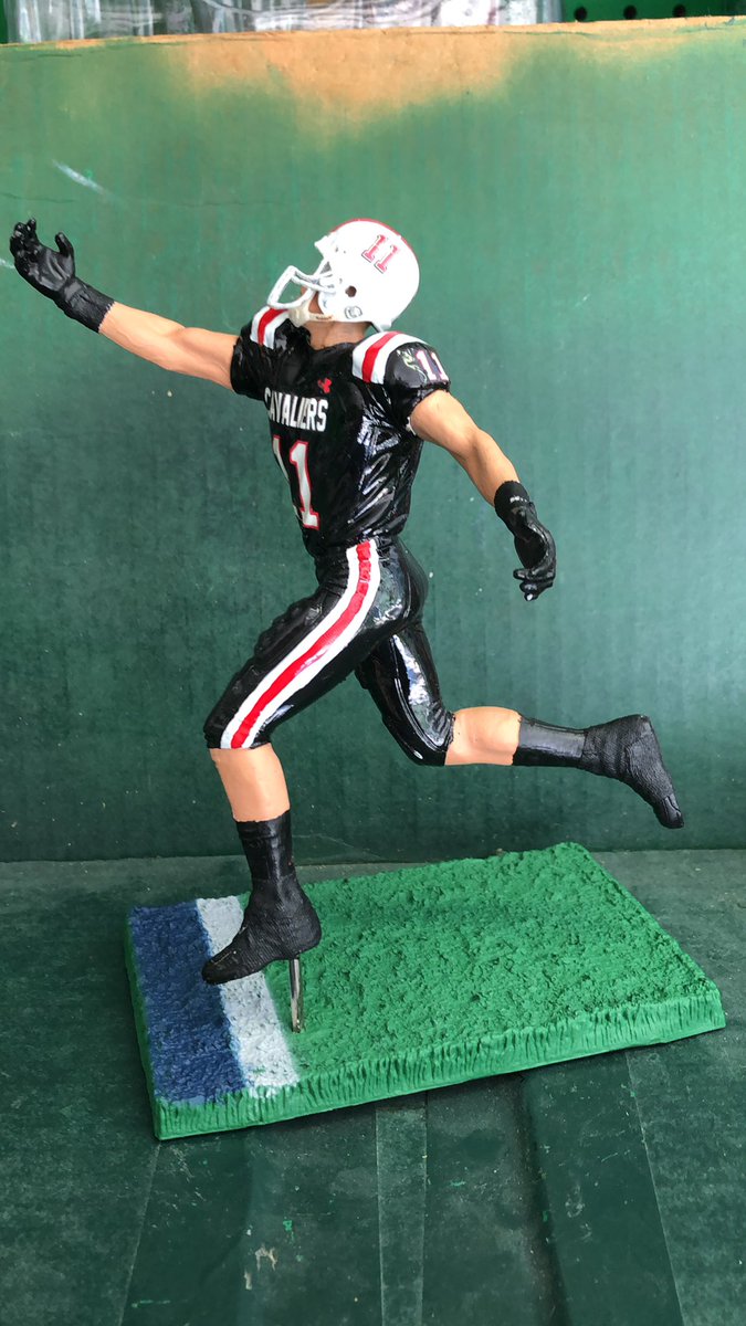 High School Heroes action figures tweet media