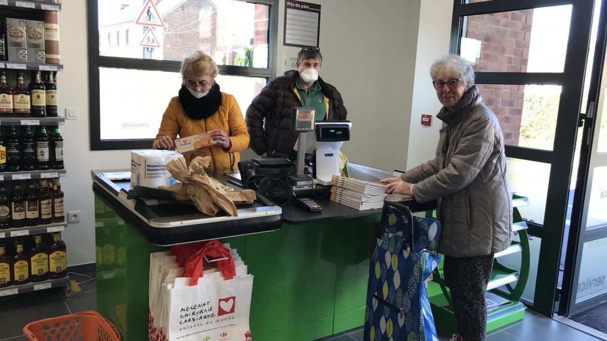 VDNValenciennes's tweet photo. #Lecelles  >> La supérette ouvre plus vite que prévu, la mairie collabore. #Covid19 
https://t.co/ykSzmtwZQp https://t.co/KgAhTaOYtR