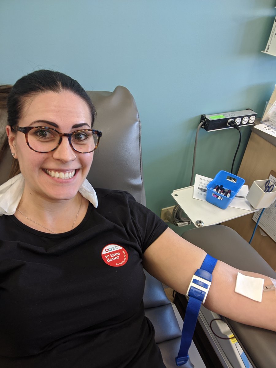erindalessandro's tweet image. I want to thank all the front line healthcare and retail workers that are doing an amazing job! My partner and I want to #doourpart so today we donated blood and encourage you to do the same if you are able! @LifelineBurlON #COVID2019