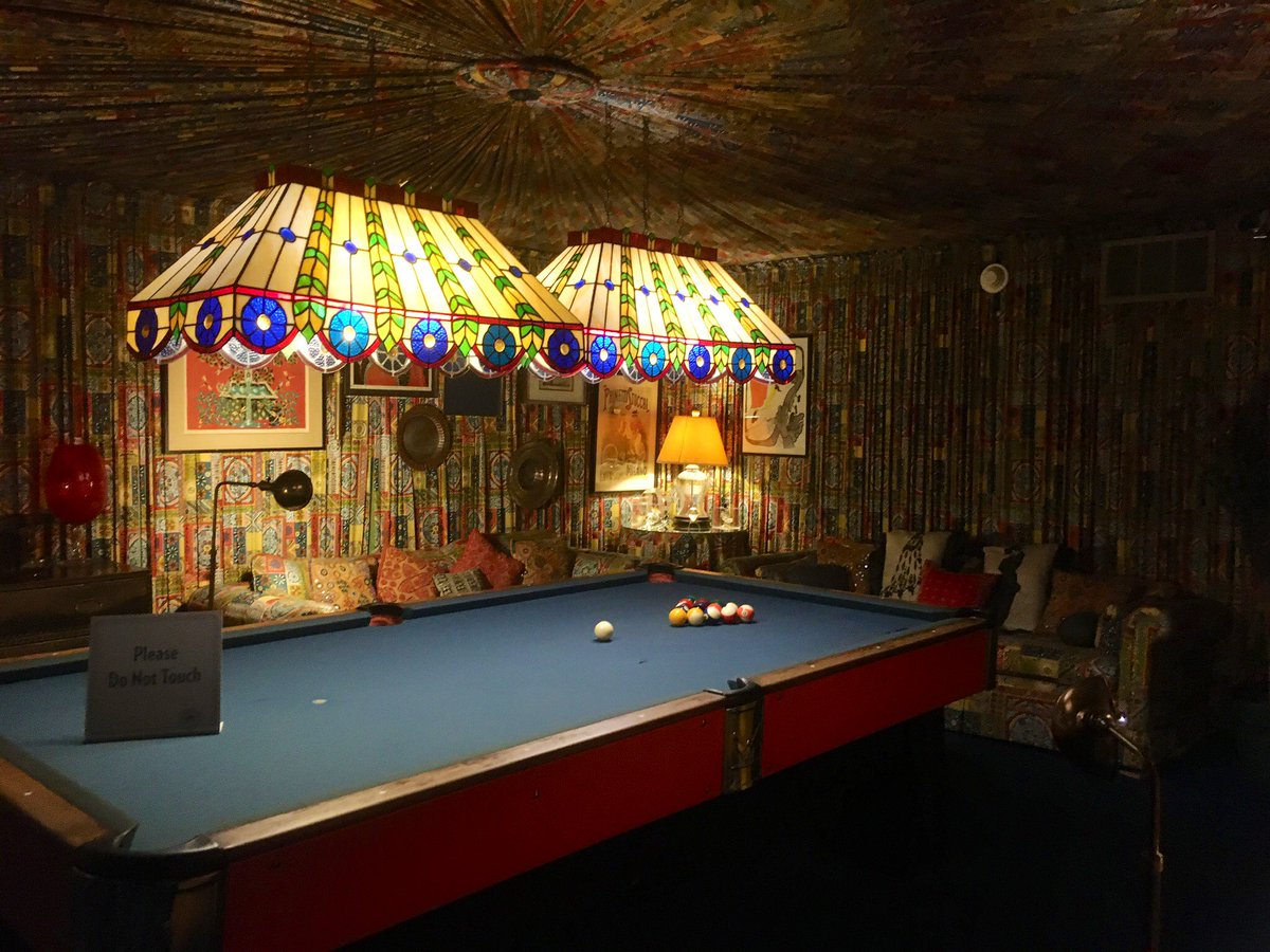  #Graceland groovy. Part 2. And check out those ceilings.  #Poolroom  #billiards  #RecRoom. And the latter has matching shag green carpet on the floor & ceiling!  #Elvis  #ElvisPresley  #TheSeventies  @VisitGraceland