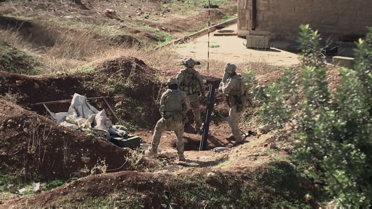 Photos of Russian SSO specialists with a 2B11 120mm mortar and a spetsnaz serviceman with what look's like a laser-range finder (possibly Ironia, Intrigan, or Strelets systems) in Syria. 49/ https://vk.com/anti_terrorism?z=photo-107187851_457294950%2Falbum-107187851_00%2Frev https://vk.com/anti_terrorism?z=photo-107187851_457295088%2Falbum-107187851_00%2Frev