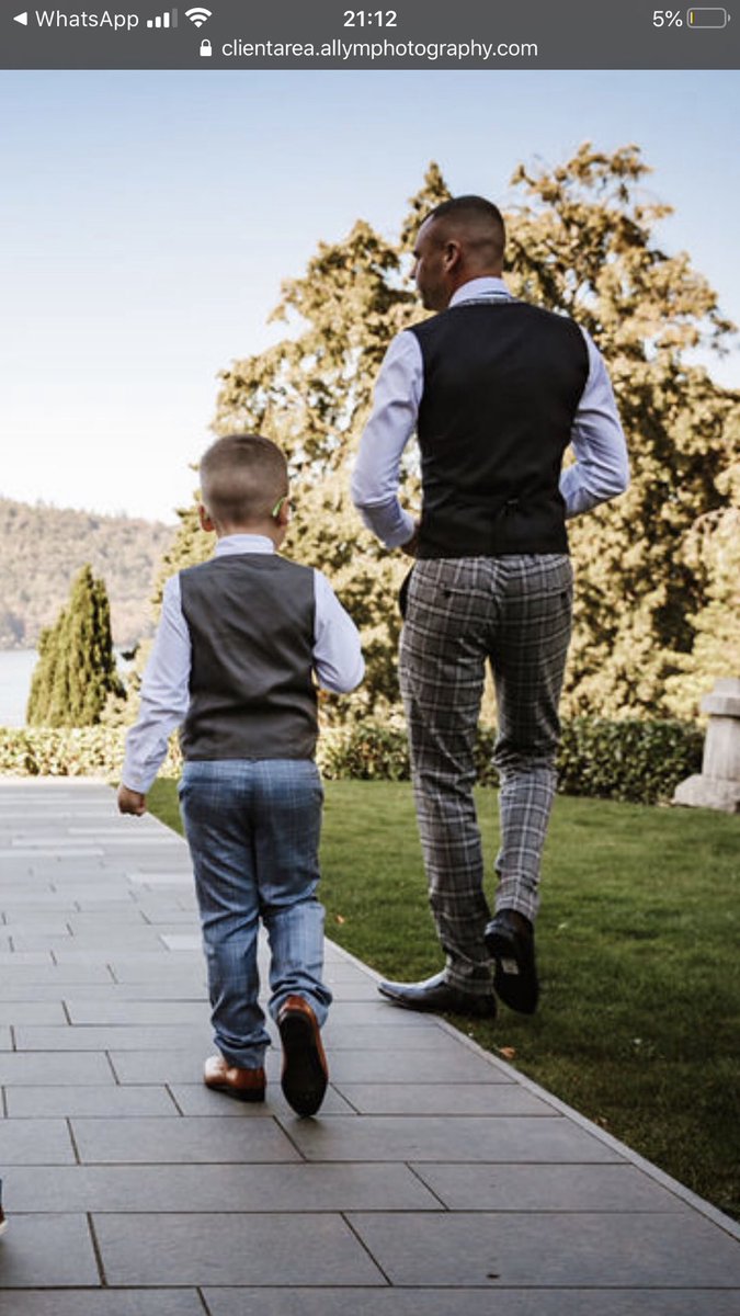 irvingleanne85's tweet photo. Absolutly love these pics of my boys, the bond they have is unreal ❤️ @george_irving https://t.co/q3tB8gpOQE