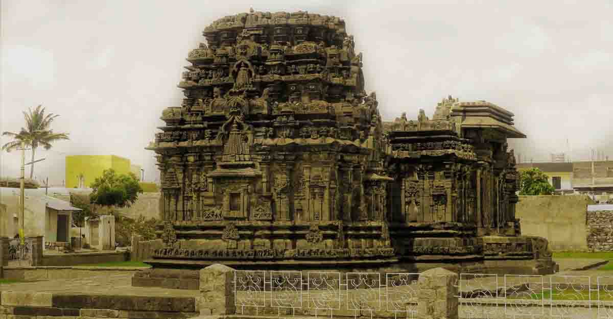  #21daylockdown - 21 little known templesDay 1: Kashivishveshwara temple Where : Lakkundi, KaDynasty: Kalyani Chalukyas (developed their own architectural style)Date: 11 th centuryFeatures hale-Kannada inscription of Vikramaditya VI dated 1087 CE