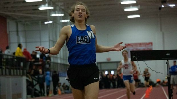 Brett Gardner drops a solo WOW for you all bit.ly/3dr5Y8d #StopCoronaVirus