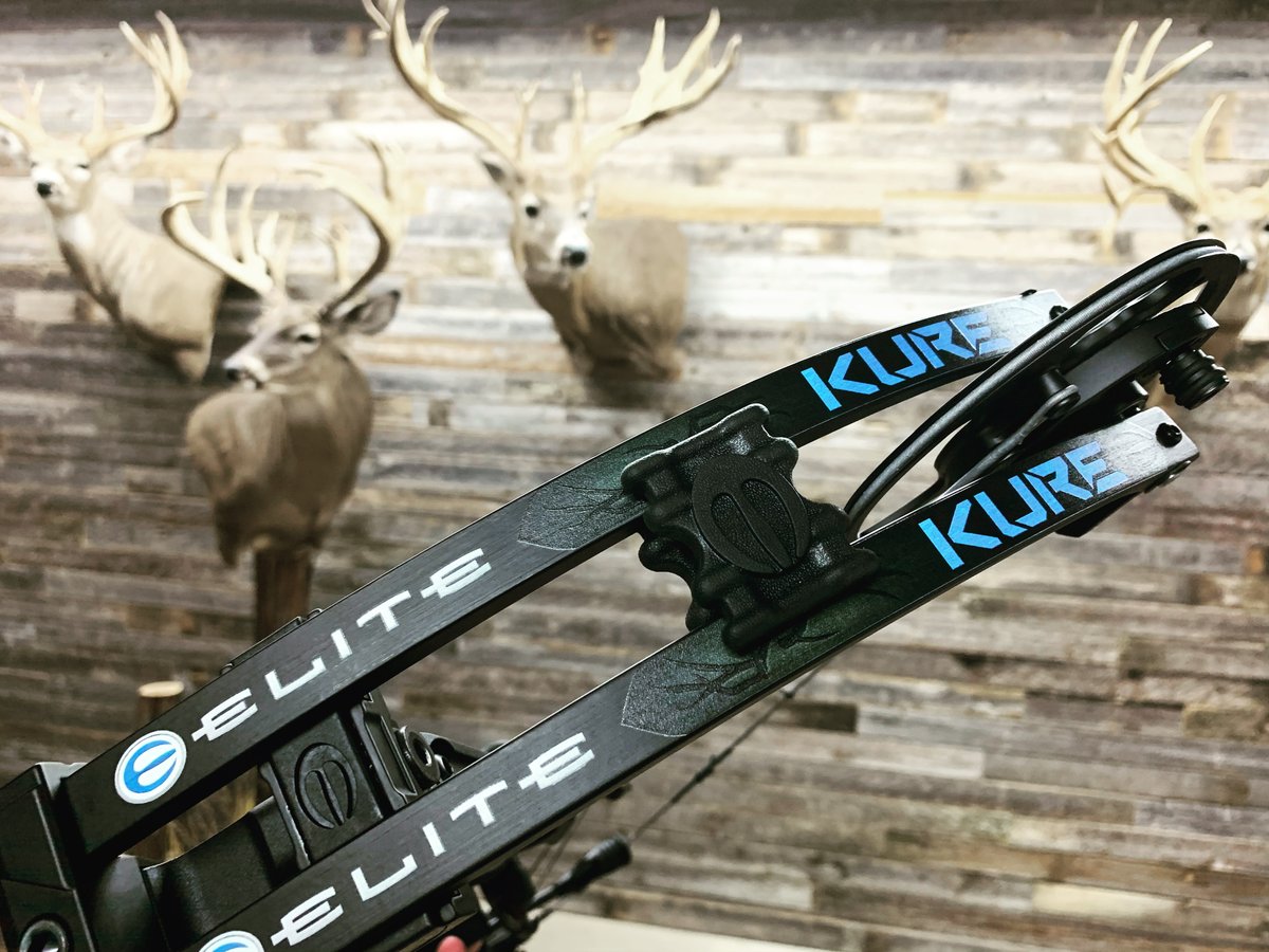 #EliteFieldProven 

📸 Fall Obsession
#elitearchery #tunability #shootability #eliterezult #elitekure #thekure #SETtechnology #new2020 #2020 #jointhemovement #bowhunting #hunt #bowhunter #3darchery #targetarchery #archery #whatgetsyououtdoors #innovation