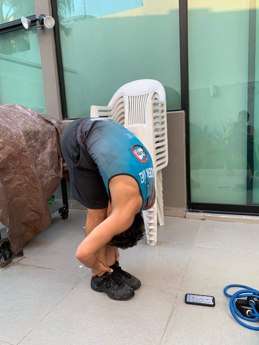 rufer_team's tweet photo. Una de las característica de un atleta #Rufer es que jamás se rinde... ánimo Atletas, siempre hacia adelante.

Únete a #ruferteam!!

Se les extraña...
#Natacion #Triatlon #Corredores #Acuaerobics #Nutricion #Fisioterapia #QuedateEnTuCasa #COVID2019 #cuarentena https://t.co/CADQojV6RJ