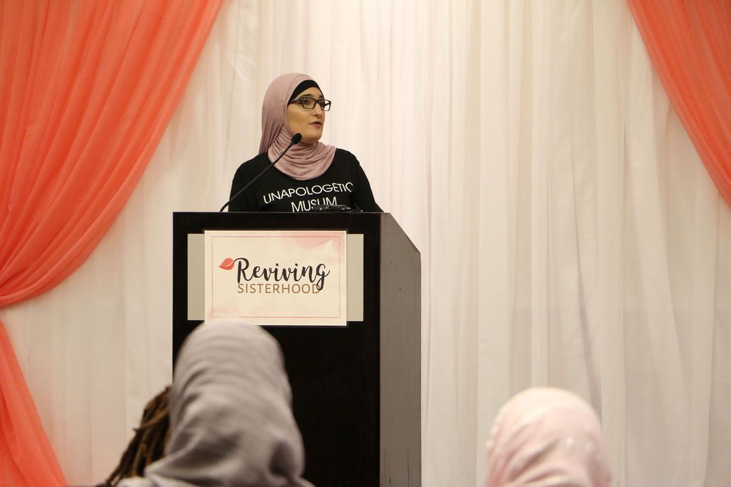 RISEsisterhood's tweet image. On March 7th, the Sisterhood was proud to present the 2020 Muslim Women's Leadership Conference: Right Time, Right Now. Here is a recap of our esteemed guest speaker @lsarsour. Watch her talk ⟶ youtube.com/watch?v=MRfszg…

#RightTimeRightNow