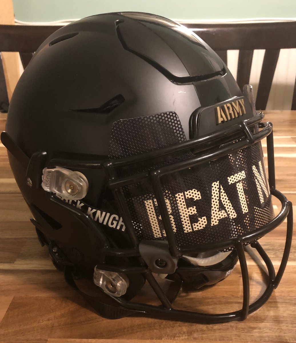 ArmyEquip's tweet photo. #BEATnavy https://t.co/doY76RNH6f