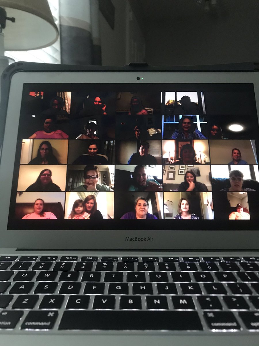 TeachGrowBloom's tweet image. Got to see 64 pieces of my work family tonight! So many smiling faces in one place!! My heart is a little happier tonight! ❤️ @PES_PantherNews #PantherPRIDE #TechnologyIsAmazing