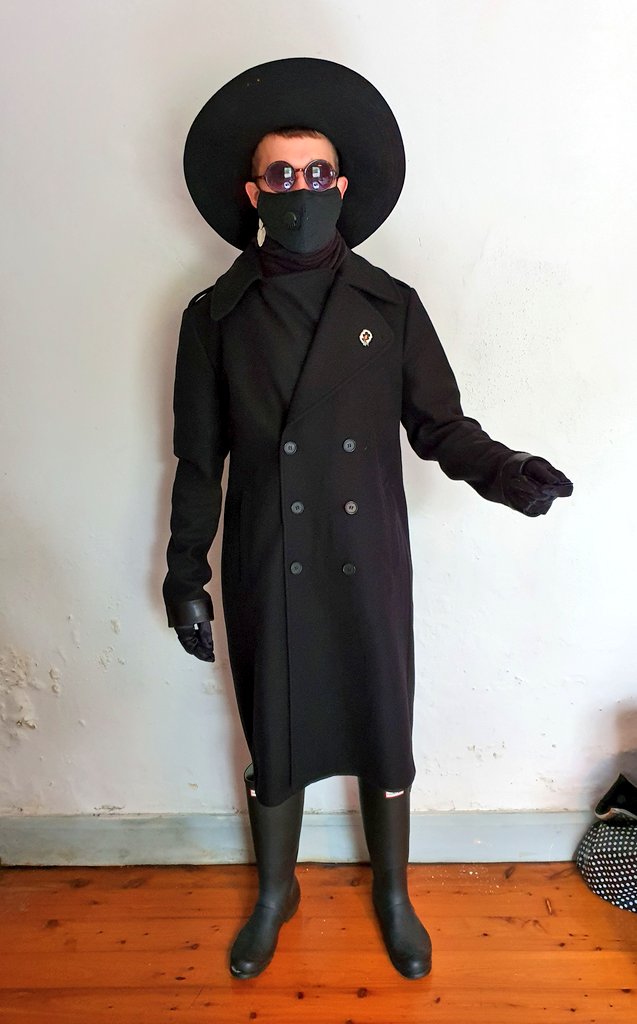 Today's quarantine outfit: Plague doctor 2020