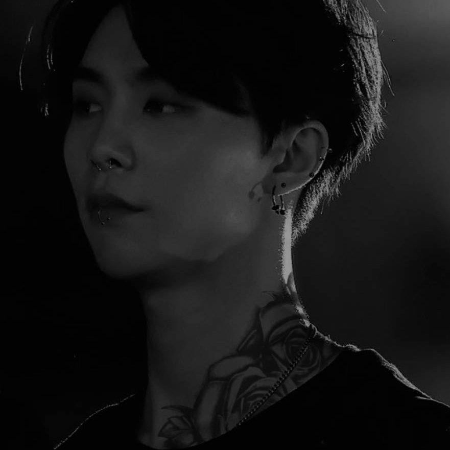 Sensitive_lips's tweet image. ㅤ
ㅤㅤㅤ❝ Yes, I'm a good boy, it's true, ㅤㅤbut I want to be bad with you ❞