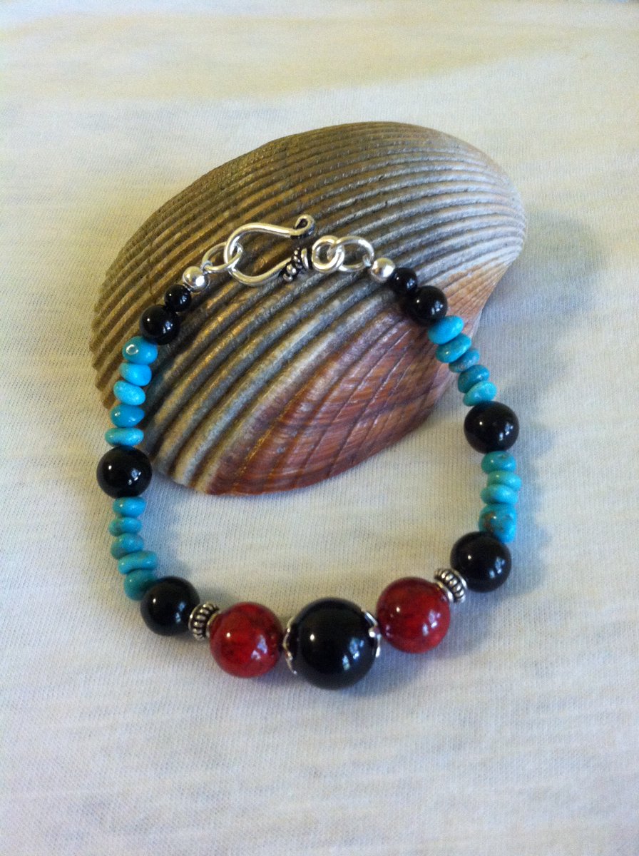 Critter249's tweet photo. https://t.co/bscYkUugXX

Visit my #ShopeeShopFromHome  Click on link above

#StayAtHome  #shopsmall  #handmadejewelry 

#buyhandmade #supportsmallbusiness  #yahoolive
#Kisteam #EtsyTeamUnity #Providence #portlandme #craftshout #handmadewithlove https://t.co/o60GKsI32O
