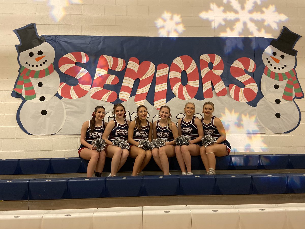 Beautiful PERRY seniors 💙❤️  Class of 2020, you MATTER!