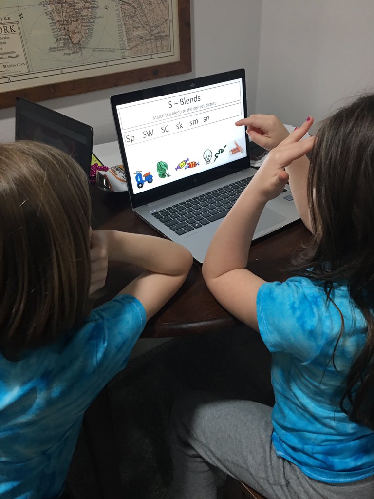 Working on our S-blends today! <a href="/DunwoodySprings/">DunwoodySpringsElem</a> <a href="/famu95/">Dr. Lesia Griffin</a> #DSESisBest <a href="/MsMullis_DSES/">Maggie Mullis</a> <a href="/MrsMcNatt/">Chelsea McNatt</a>