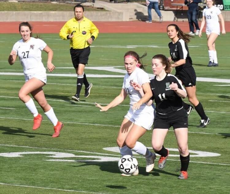 THEN|NOW

#15 Sophie (All Smiles) Lundmark 

I think you’re smiling in both pics 😁!

Varsity Defender
When I started ⚽️: “I started playing soccer at age 5.”
Funniest memory: “I ran into the corner flag and all the parents went silent.” #thatsdark 
 
<a href="/s_lundmark/">Sophie Lundmark</a> <a href="/RedDevilsAD/">HCHS Athletic Department</a>