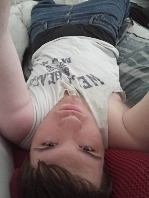 so begins human isolation https://t.co/ENtLLGMYP6 https://t.co/Pd4xTn7228