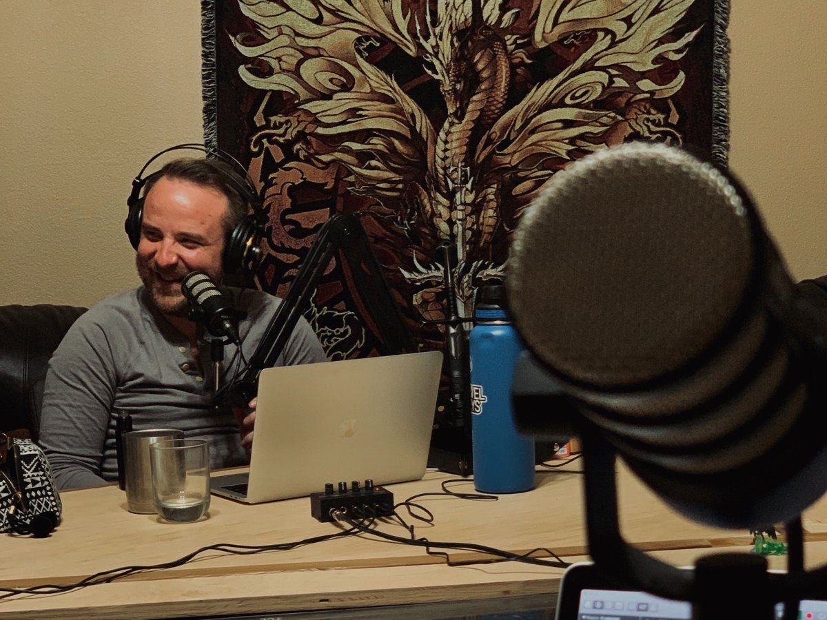 We have so much fun playing together. Each and every session of #DeckOfManyFriends is such a good time! #dnd #dnd5e #podcast #ttrpg