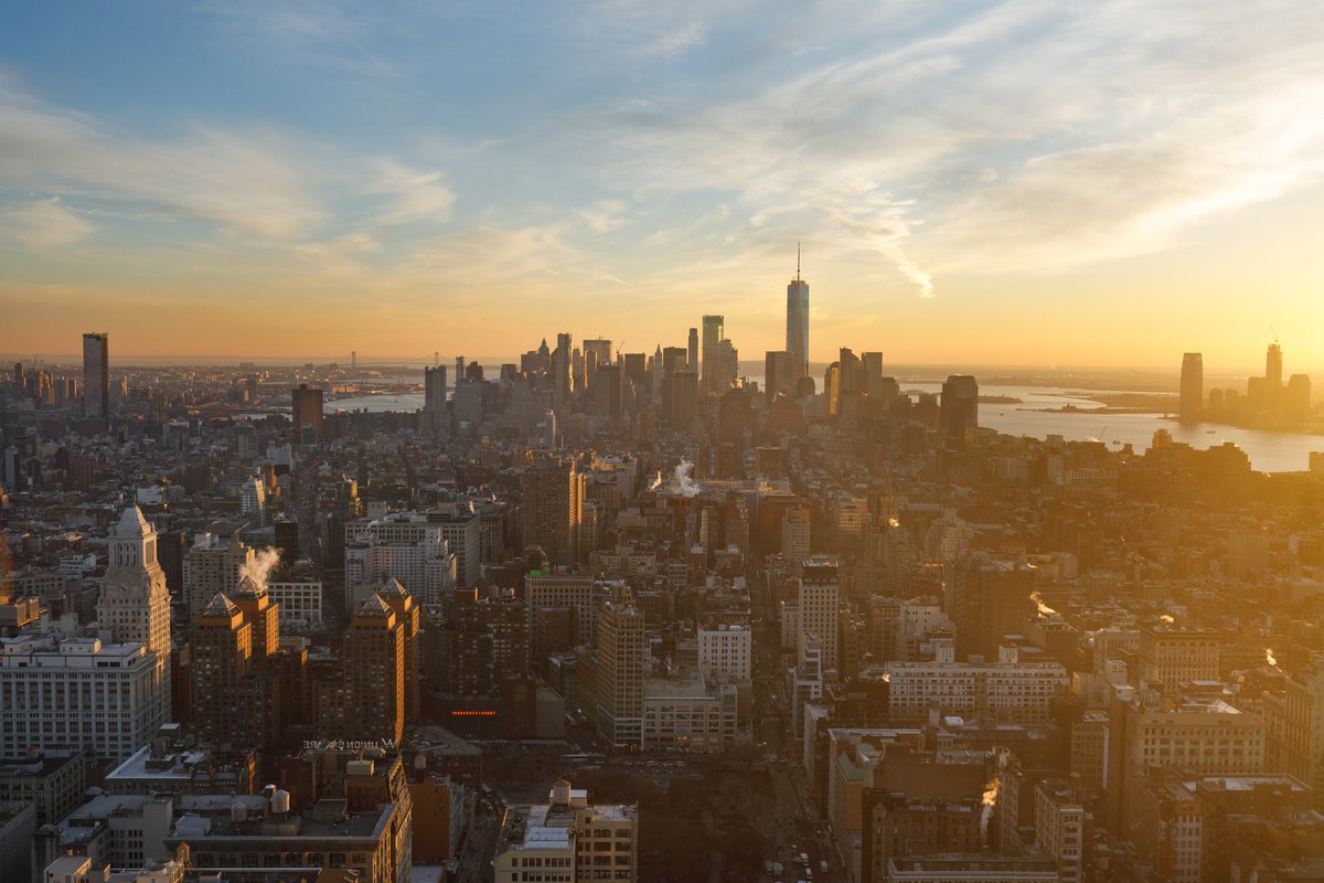 Industry leaders share how they are handling changes to their business while demonstrating personal, social, and civic responsibility. <a href="/nytimes/">The New York Times</a> #NYRAC 

nytimes.com/2020/03/17/rea…